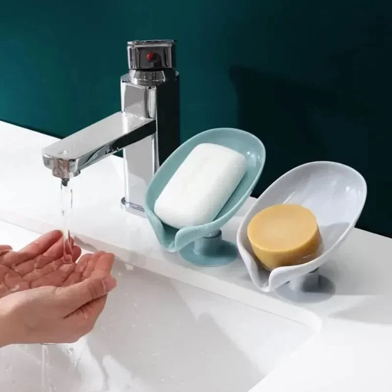 1Pcs Drain Soap Holder Leaf Shape Soap Box Suction Cup Tray Drying Rack for Shower Sponge Container Kitchen Bathroom Accessories